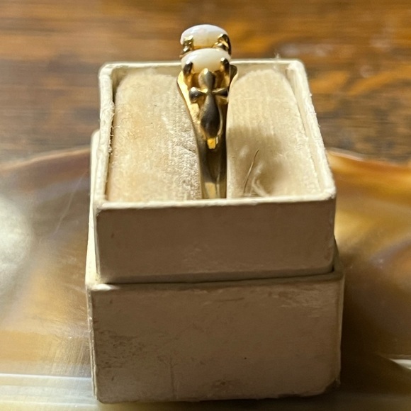 18K Gold Natural Australia Opals with Inclusions Ring - Picture 5 of 6